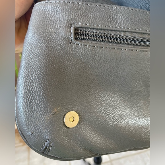 Tory Burch Leather Flap Purse & Convertible Clutch Gray with Gold Chain - Picture 8 of 16